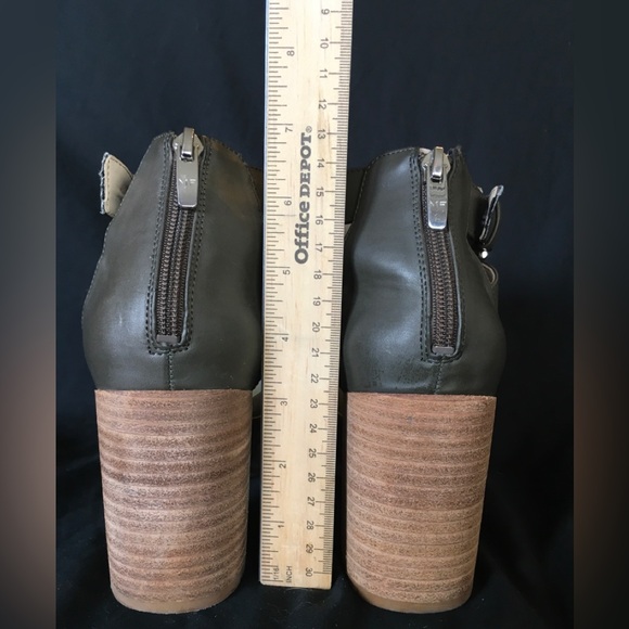 🔥 FIRE SALE 🔥 WOMEN’S Pretty Taupe MARC FISHER HIGH HEEL SANDLE SHOE sz 8 - Picture 6 of 7